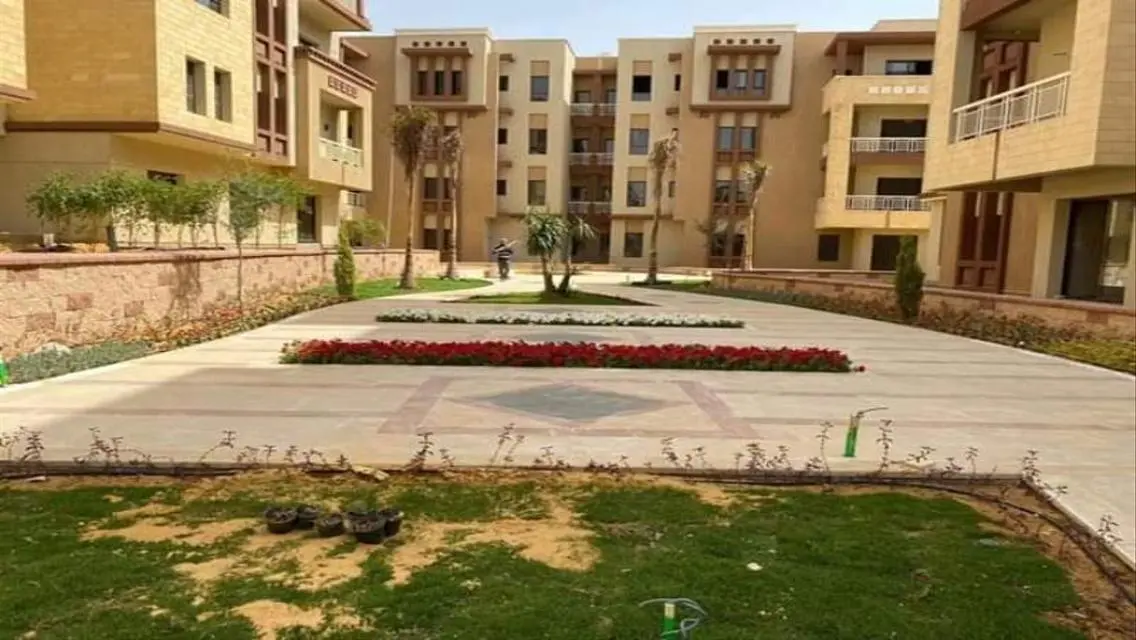 Stunning 3-Bedroom Apartment with Pool and Balcony