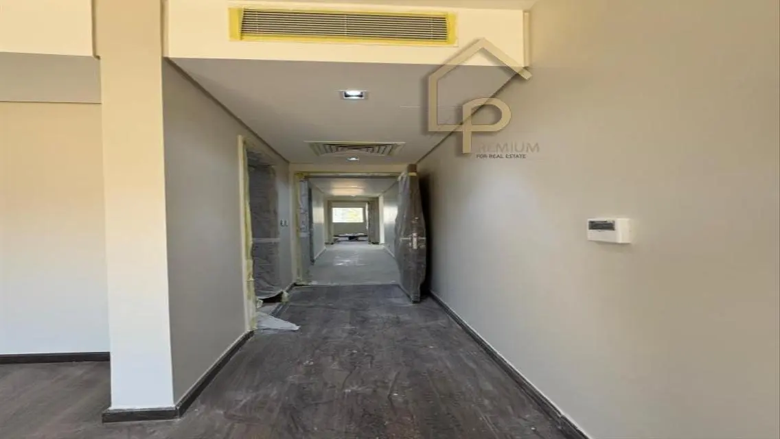 Luxury Apartment in Phase 1