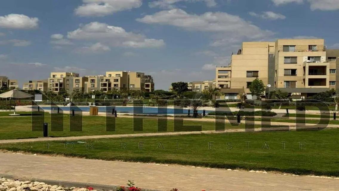عقار سكني فاخر - 6 غرف نوم للبيع