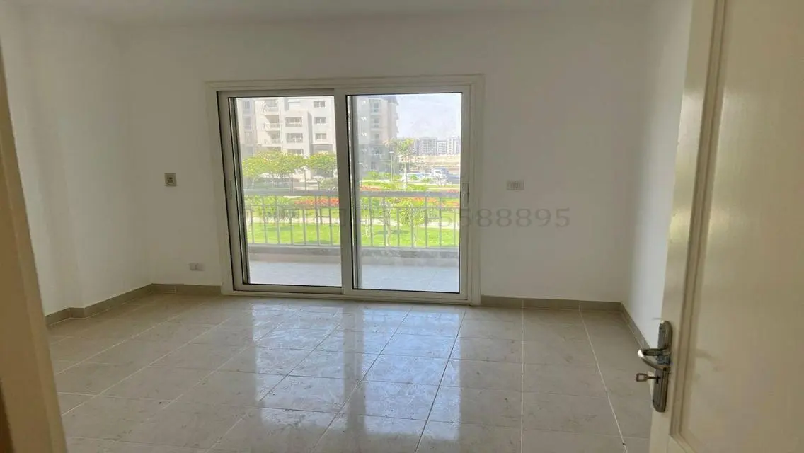 شقة فاخرة مساحتها 115 متر في موقع مميز
