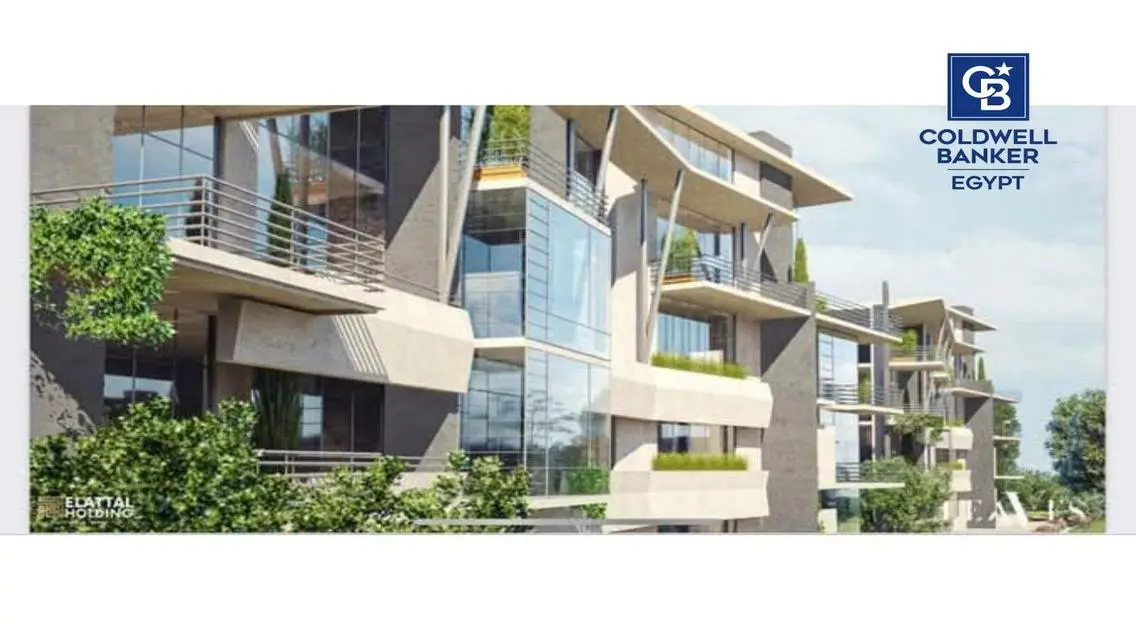 Luxurious Apartment with Lake View in the Heart of the City