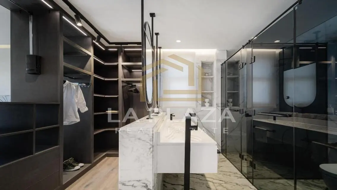 Luxurious Modern Home for Sale at an Attractive Price
