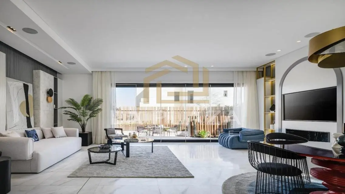 Luxurious Modern Home for Sale at an Attractive Price