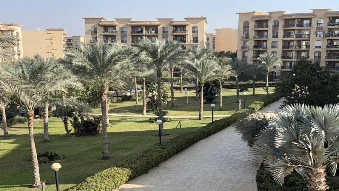 شقة فاخرة للبيع 200 متر في منطقة مميزة