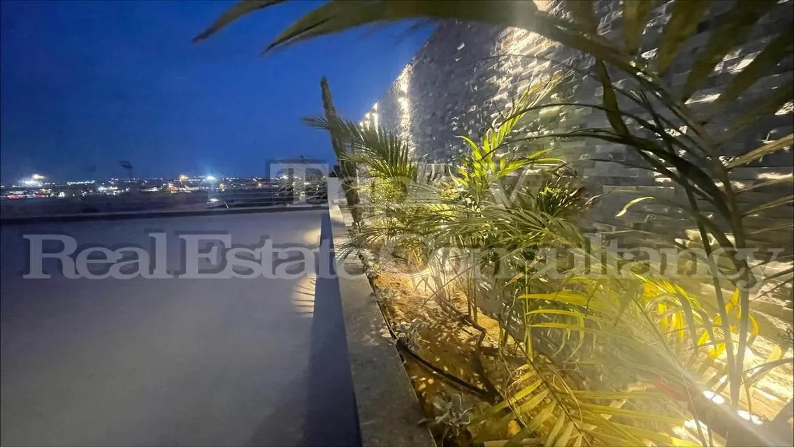 Luxury Apartment for Sale with Prime Amenities