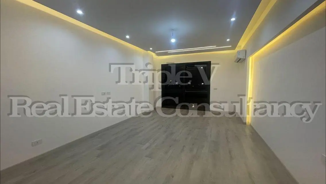 Luxury Apartment for Sale with Prime Amenities