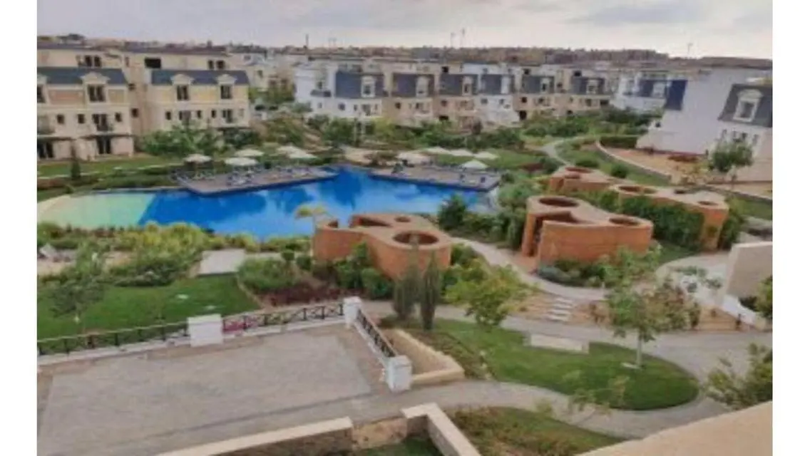 فيلا رائعة للإيجار بـ 28,000 جنيه