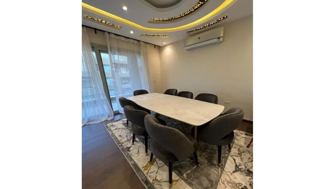 Luxurious 3-Bedroom Apartment with Stunning Views