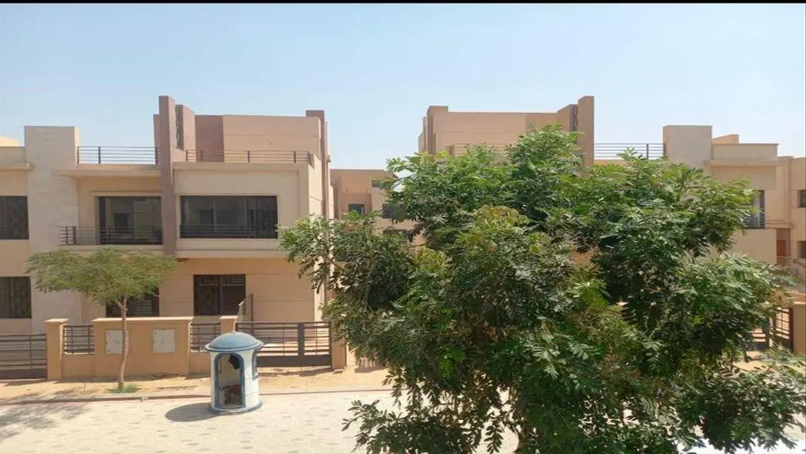 شقة فاخرة للبيع في قلب المدينة
