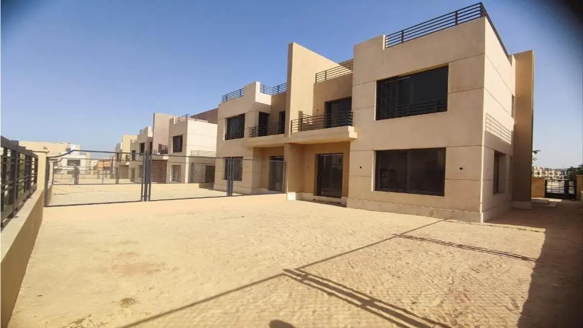 Luxury Villa for Sale with Spacious Area in a Prime Location