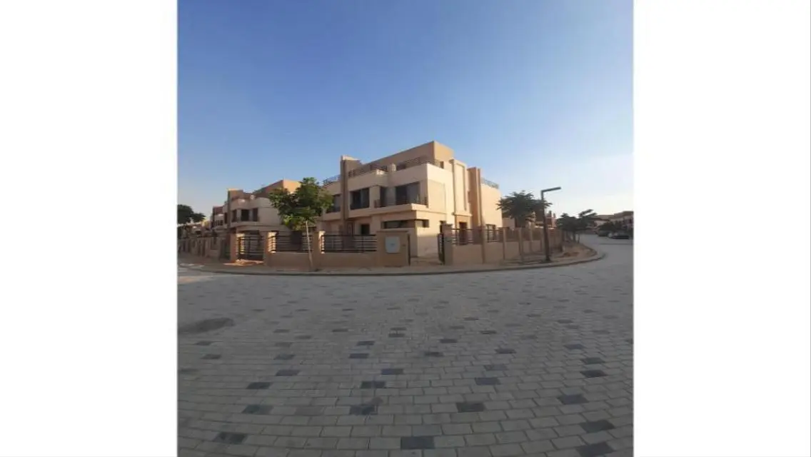 Luxury Villa for Sale with Spacious Area in a Prime Location