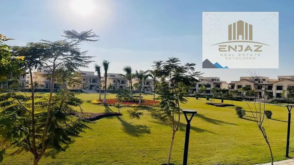 Luxury Villa in Prime Location with Garden and Pool