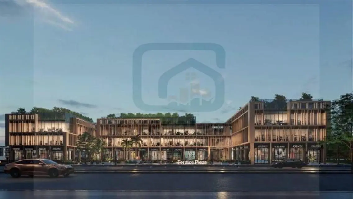Luxurious Property with Ample Space and Great Amenities