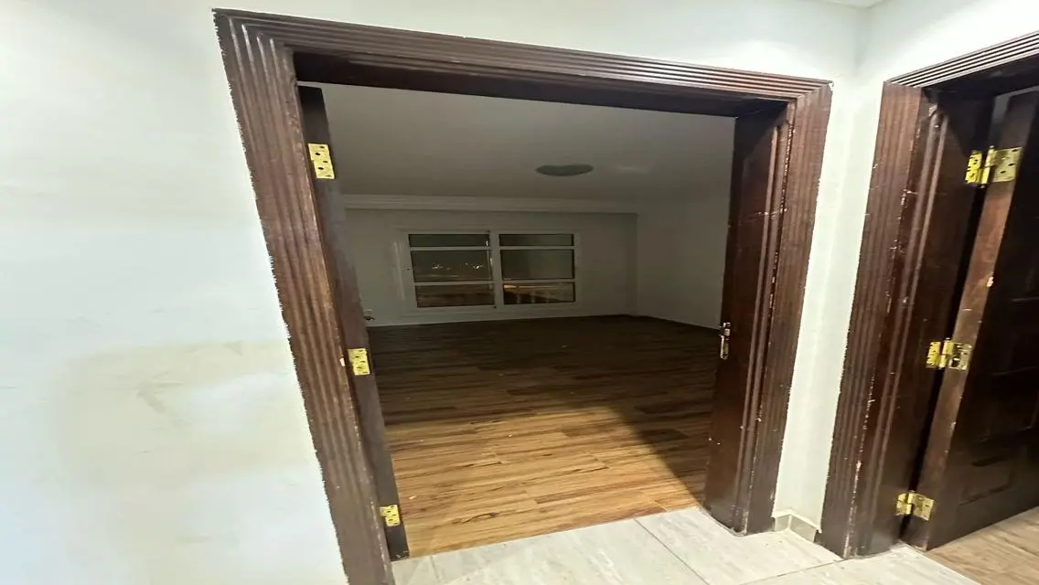 Apartment for Rent -116-11