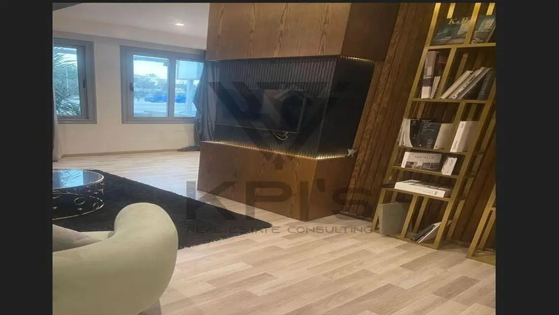 شقة حديثة للإيجار - 120 متر في قلب المدينة
