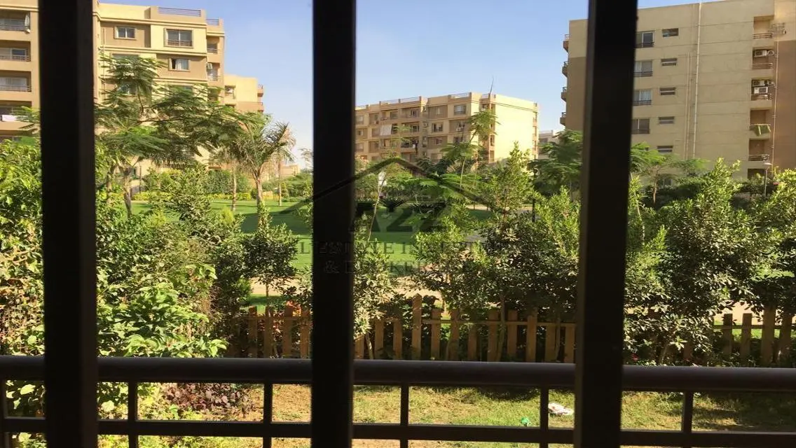 Luxury 2000 sqm Apartment for Rent