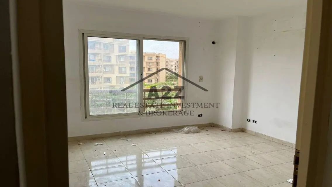 Luxury 2000 sqm Apartment for Rent