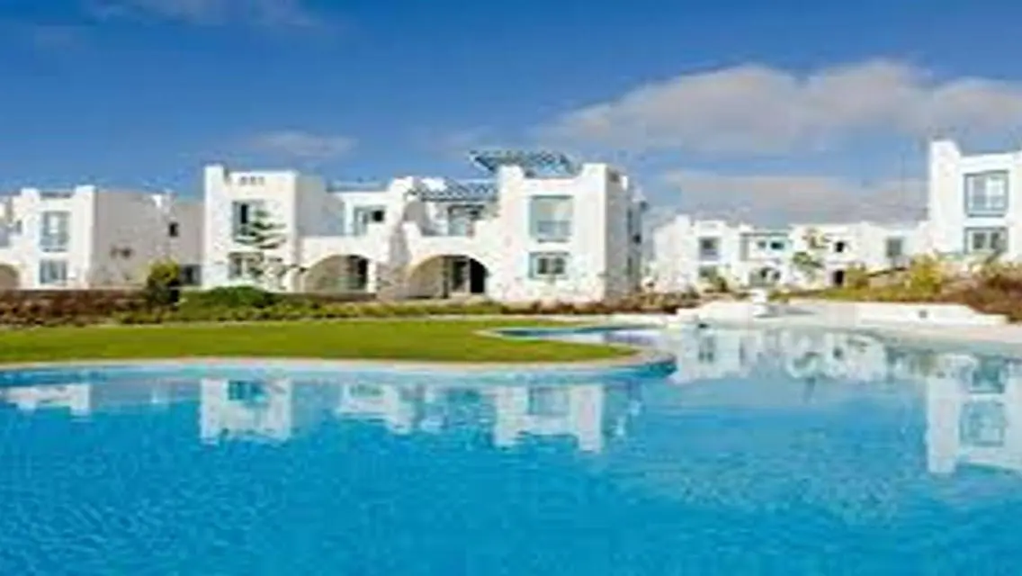Ground Chalet with Garden for Sale in Mountain View - Ras El Hikma