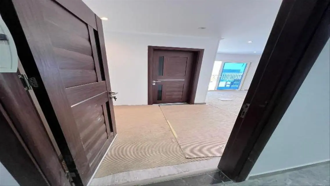 Luxury Villa with Private Garden and Pool