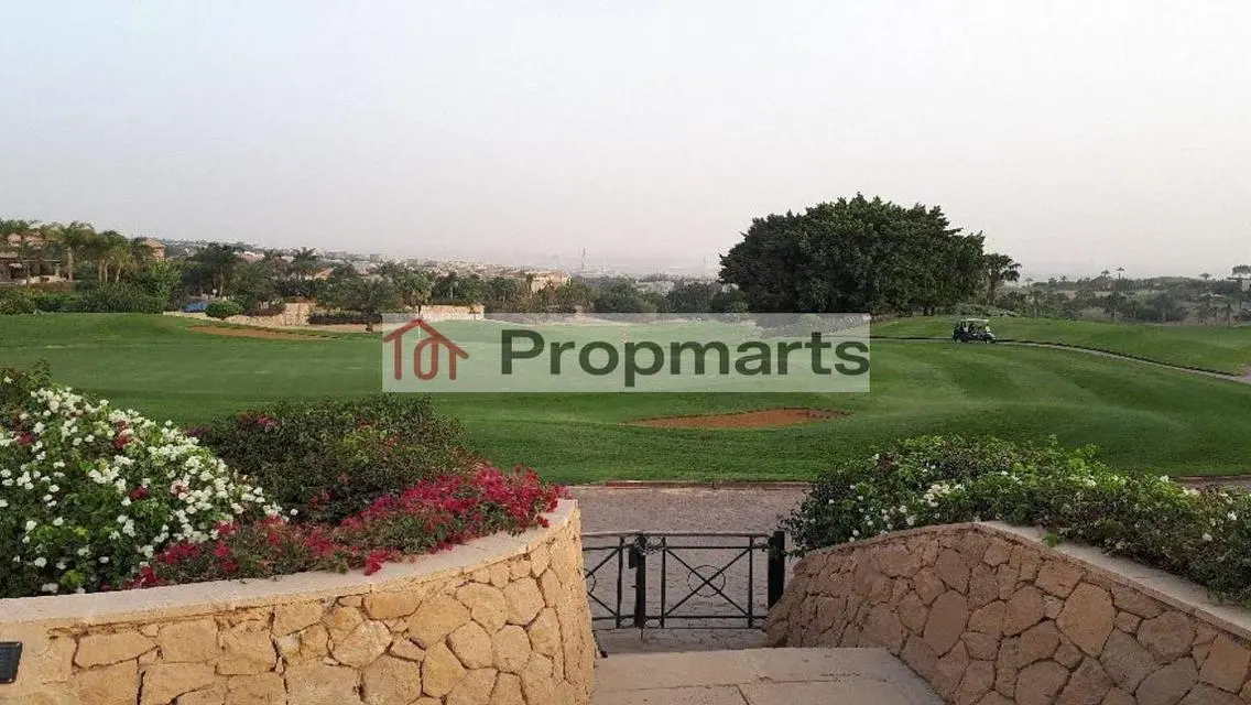 Luxury Villa with Private Pool and Garden in a Stunning Area