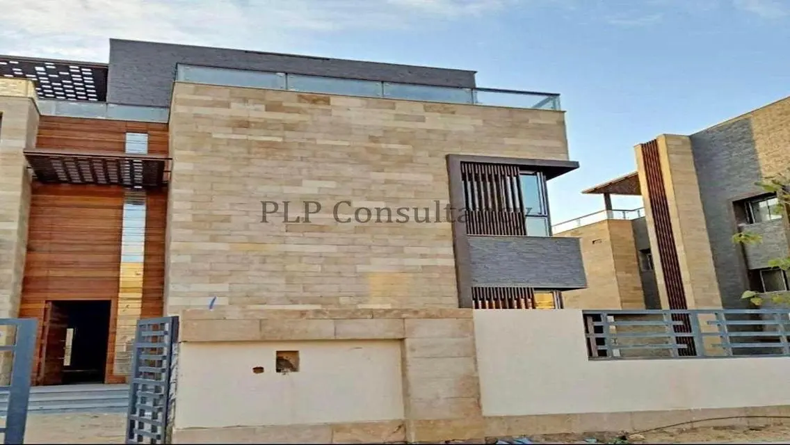 Luxury Apartment in Taj City with Distinctive Design