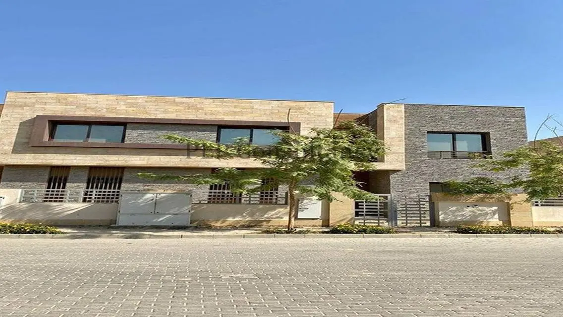 Luxury Apartment in Taj City with Distinctive Design