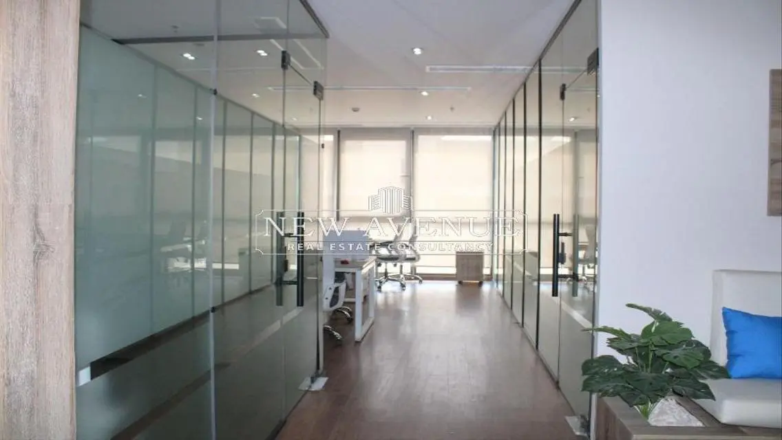 Luxurious Investment Opportunity with Ample Space