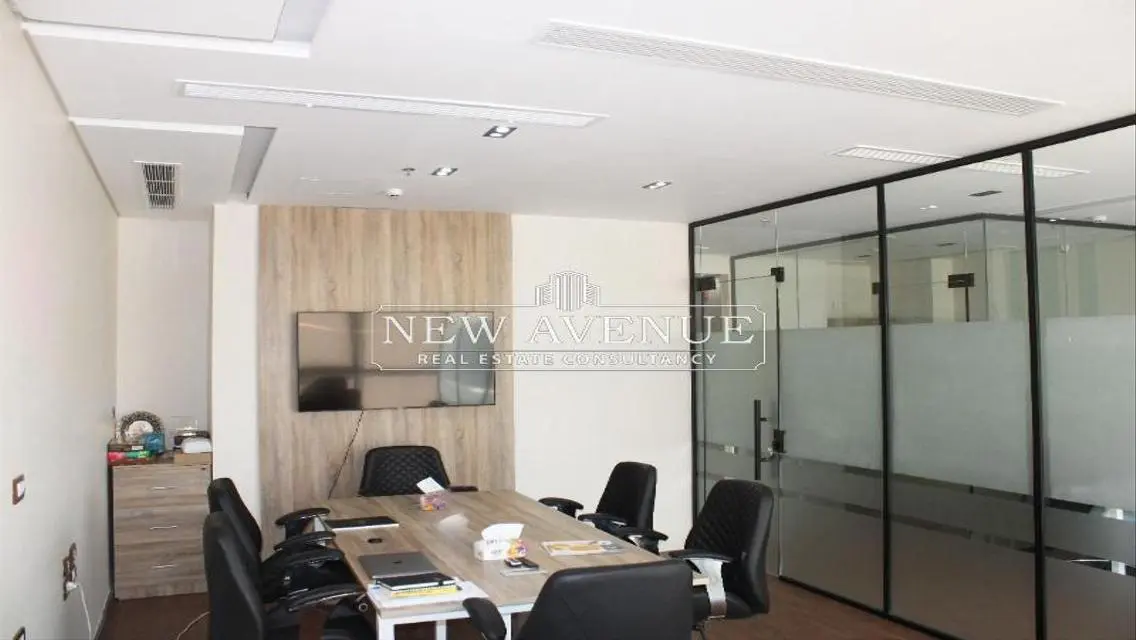 Luxurious Investment Opportunity with Ample Space