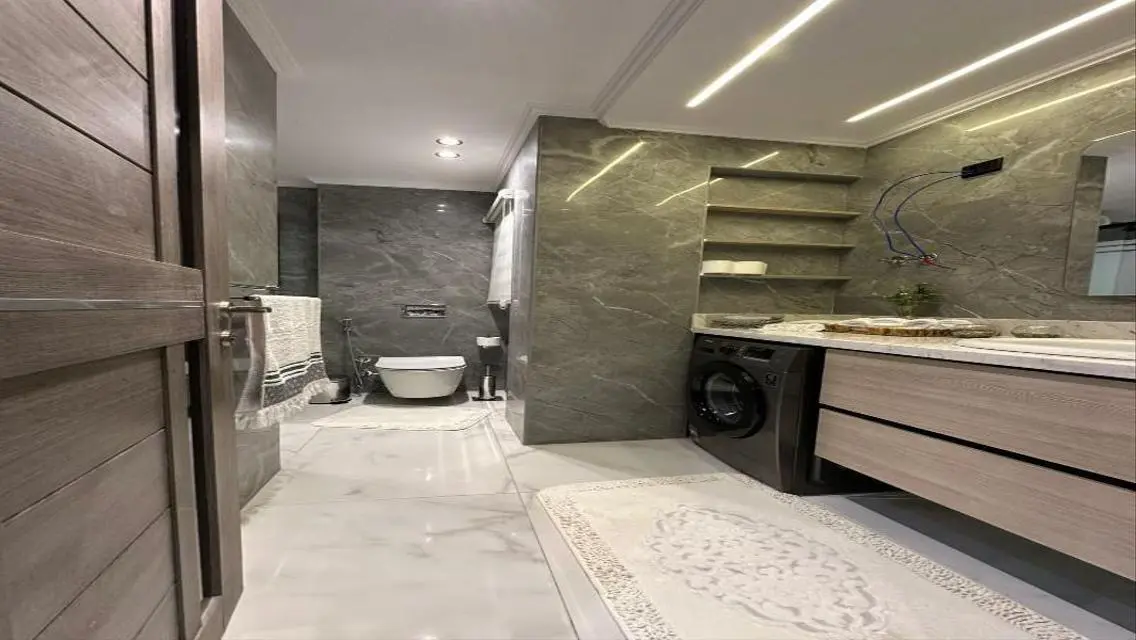 Luxury Villas for Sale with Private Garden and Pool in Prime Location