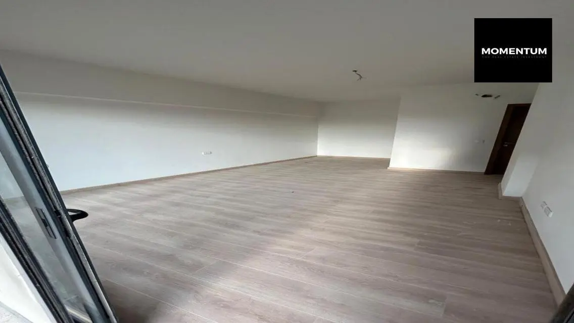 Luxury Apartment 200 sqm with Terrace and Security Guard