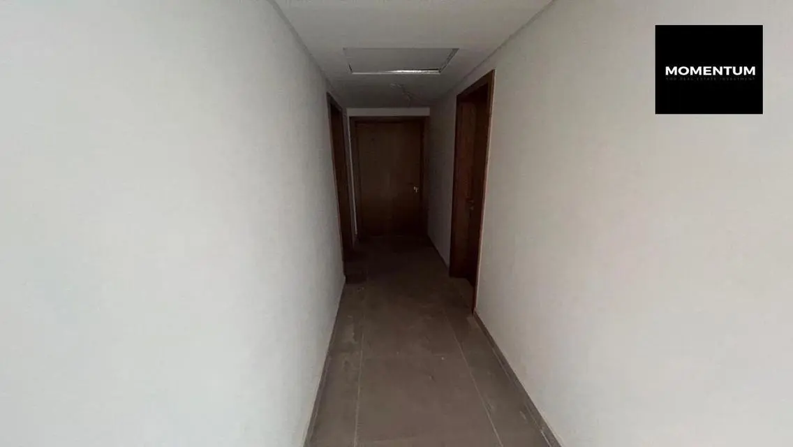 Luxury Apartment 200 sqm with Terrace and Security Guard