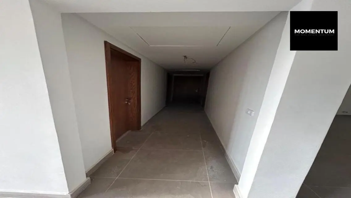 Luxury Apartment 200 sqm with Terrace and Security Guard