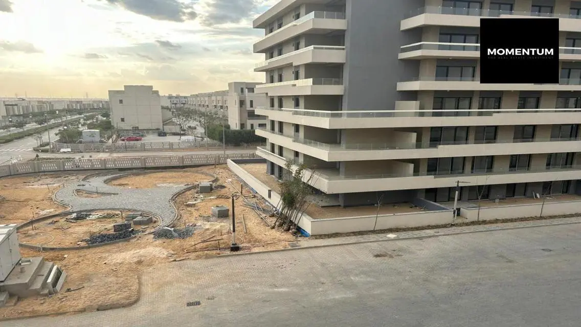 Luxury Apartment 200 sqm with Terrace and Security Guard