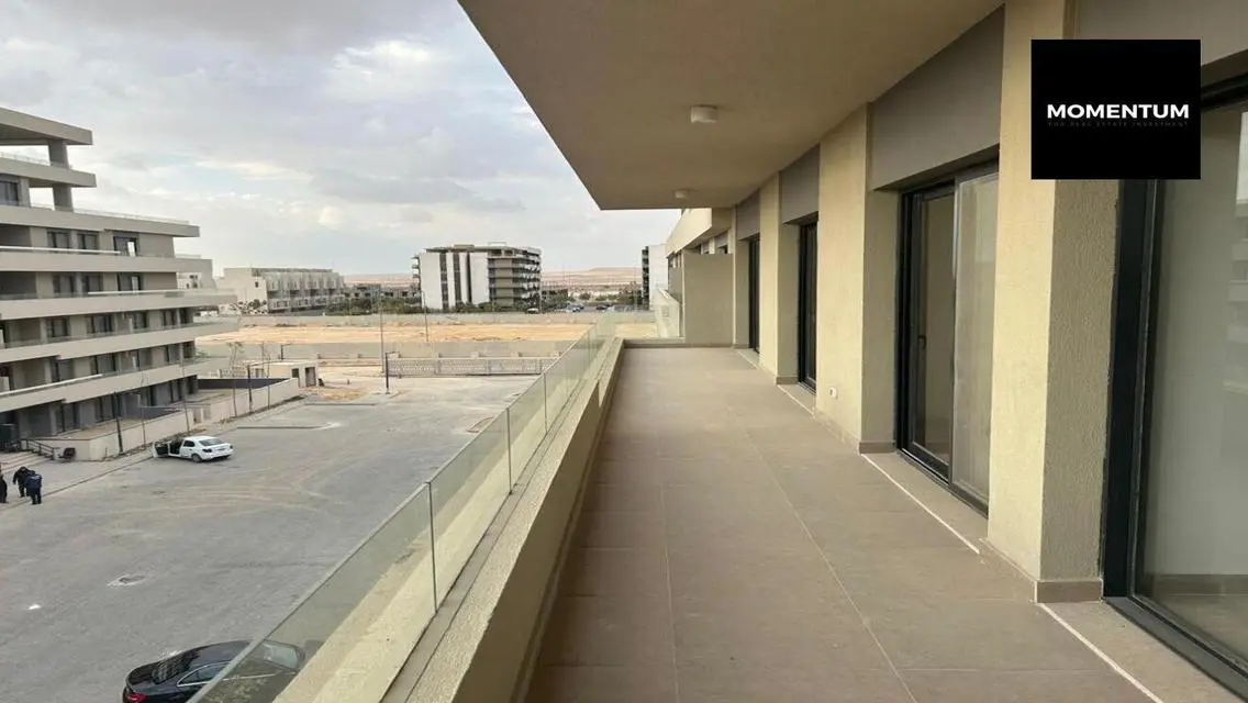 Luxury Apartment 200 sqm with Terrace and Security Guard