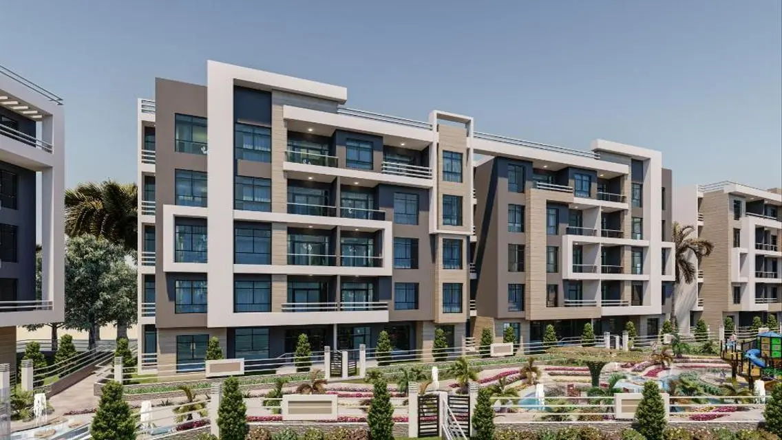 Luxurious Home with Stunning Views and Spacious Layout