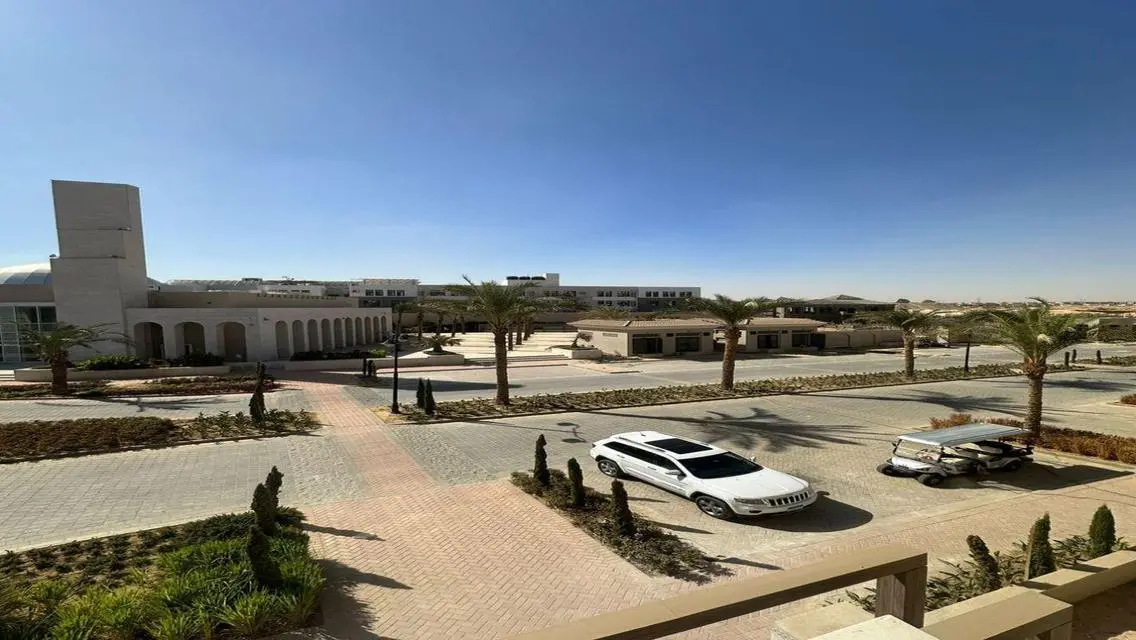 فيلا رائعة مع كافة المرافق للبيع