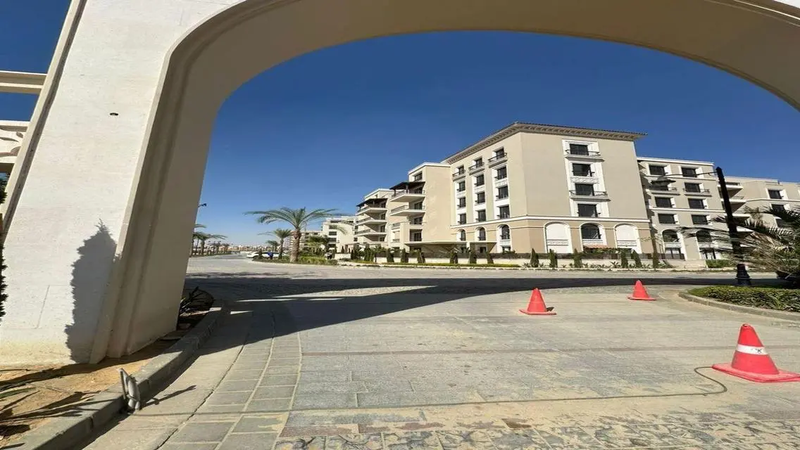 فيلا رائعة مع كافة المرافق للبيع