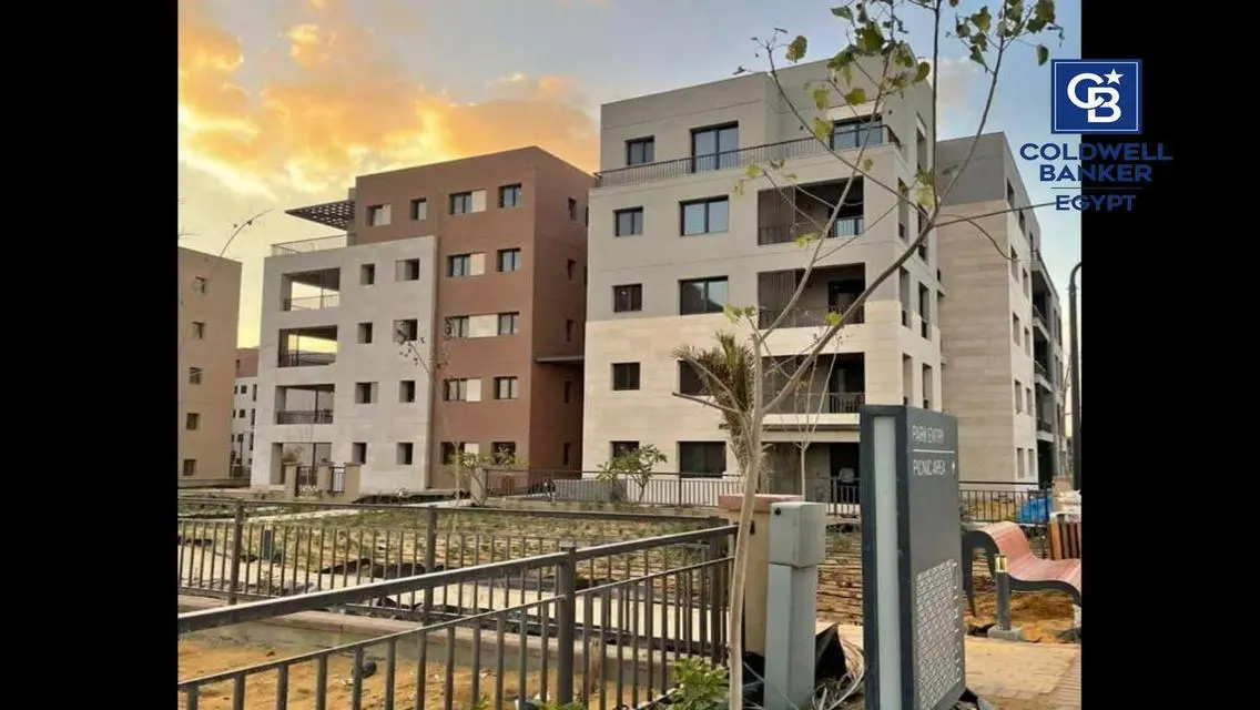 شقة فاخرة للبيع في كريسنت - AUC