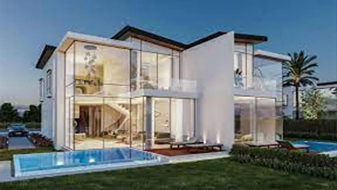 Luxury Villa with Stunning Lake View
