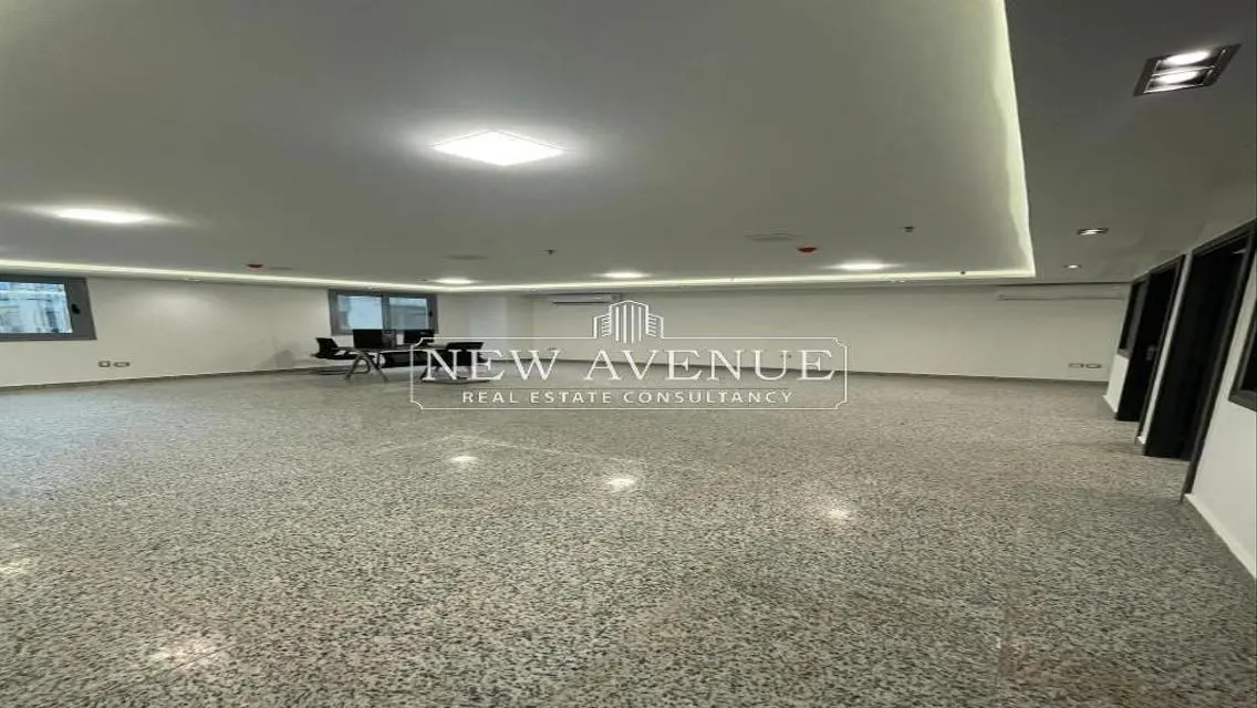 Great Investment Opportunity - 600 sqm Office in Prime Location