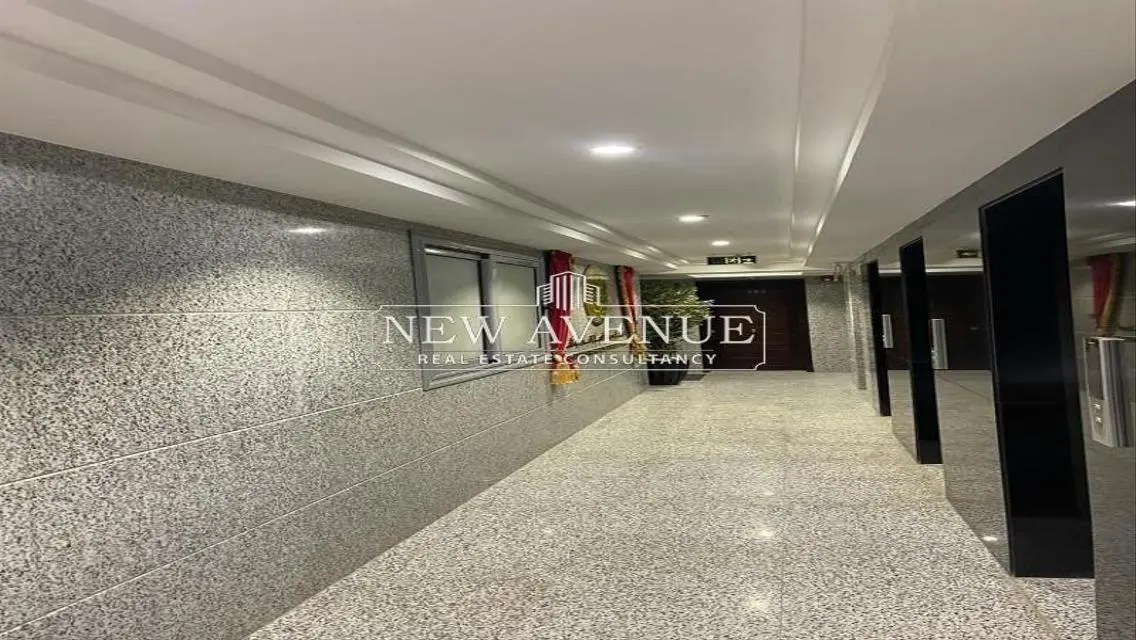 Great Investment Opportunity - 600 sqm Office in Prime Location