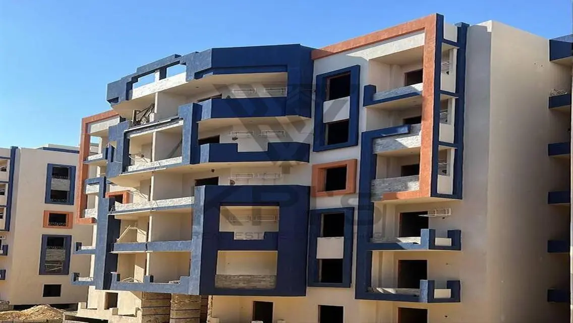 Luxury Apartment for Sale with Balcony and Shared Pool