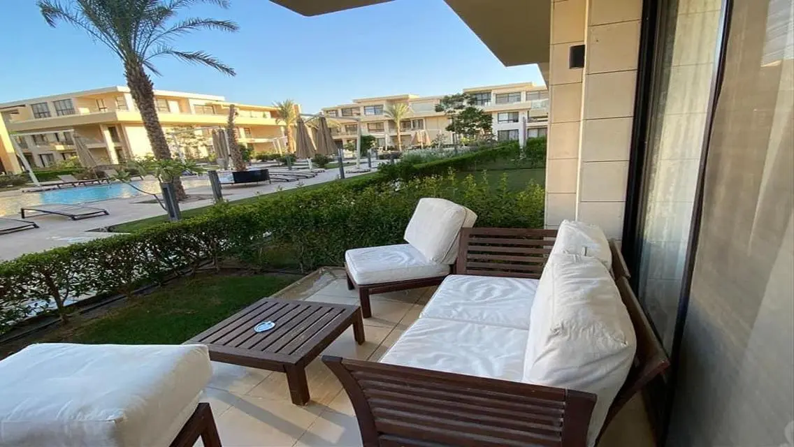Luxury Villa for Sale - Stunning Views and Private Garden