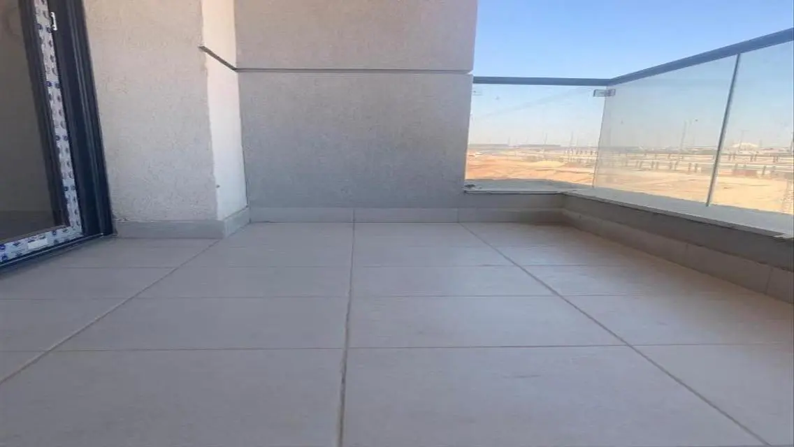 فيلا فاخرة بمساحة مميزة بسعر مغري