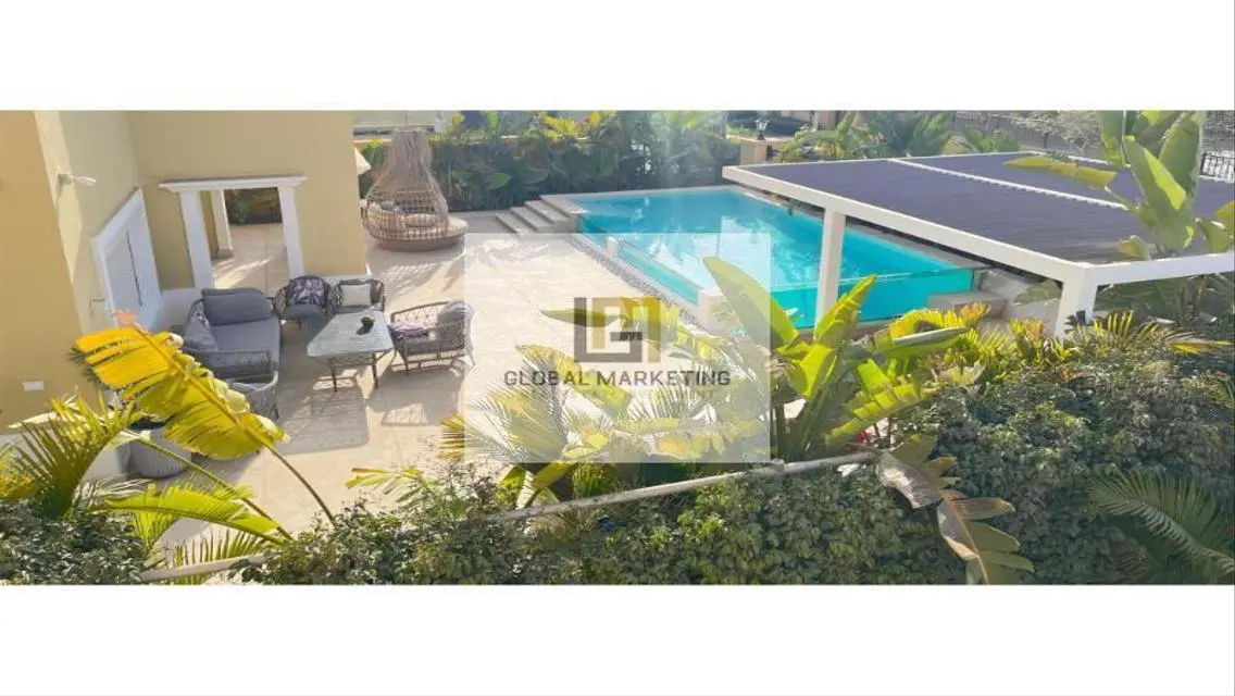 Luxury Apartment of 850 sqm with Private Pool and Garden