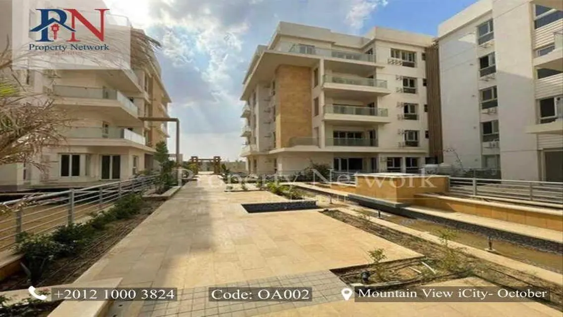 Luxury Apartment with Balcony and Private Garden
