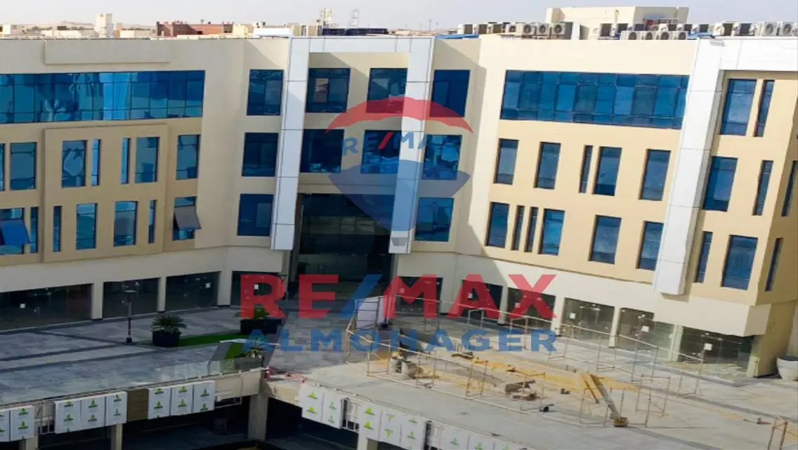 Modern Office for Rent with Spacious Area
