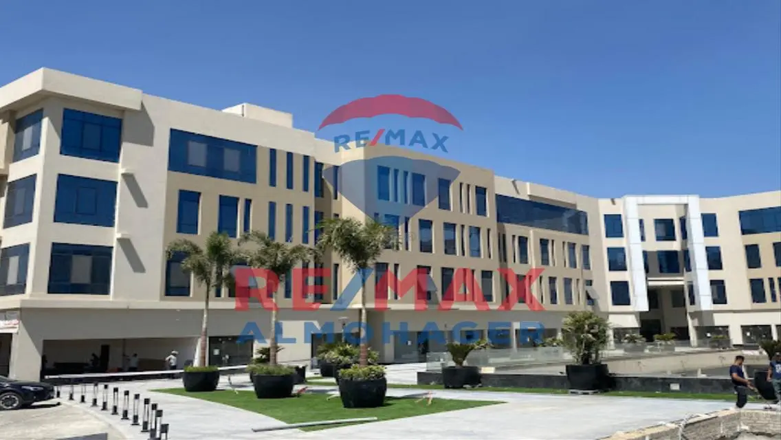 Modern Office for Rent with Spacious Area
