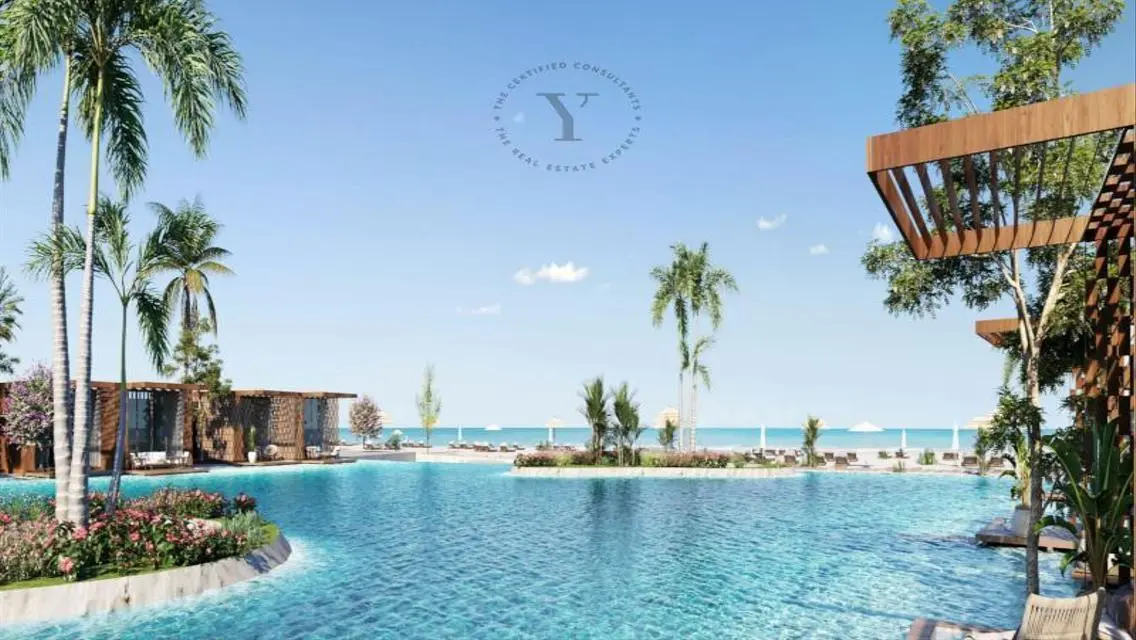 Luxury Villa with Private Garden and Pool