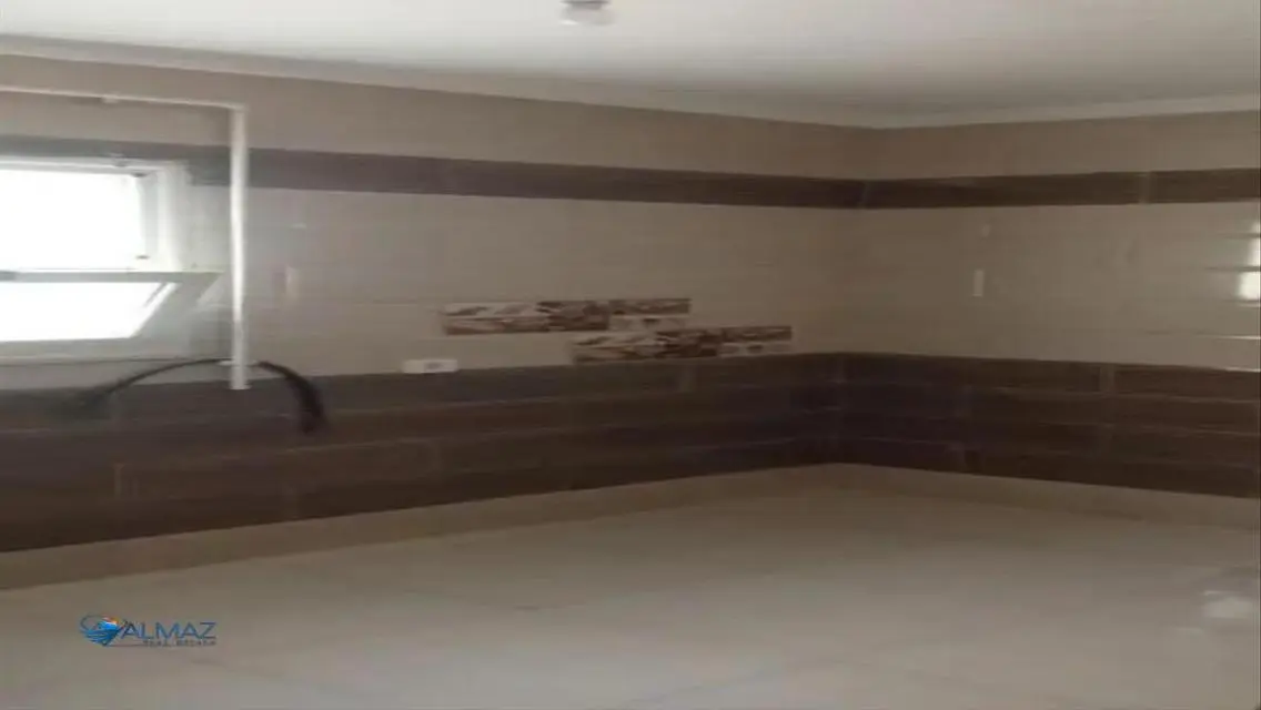 شقة رائعة للإيجار في E8717-D-130-3-2-13 بسعر 13000 جنيه